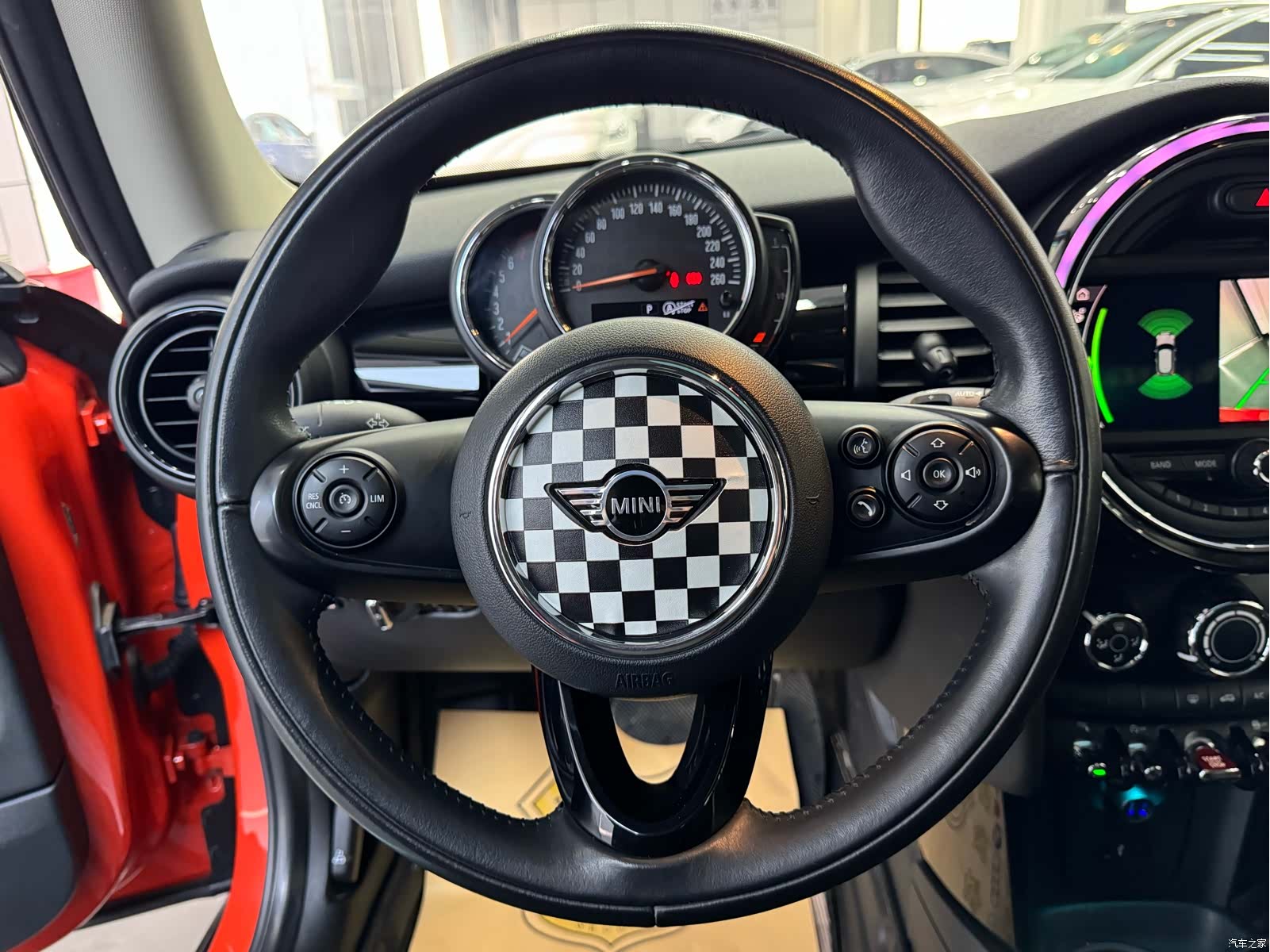 Mini Cooper, 2019 11