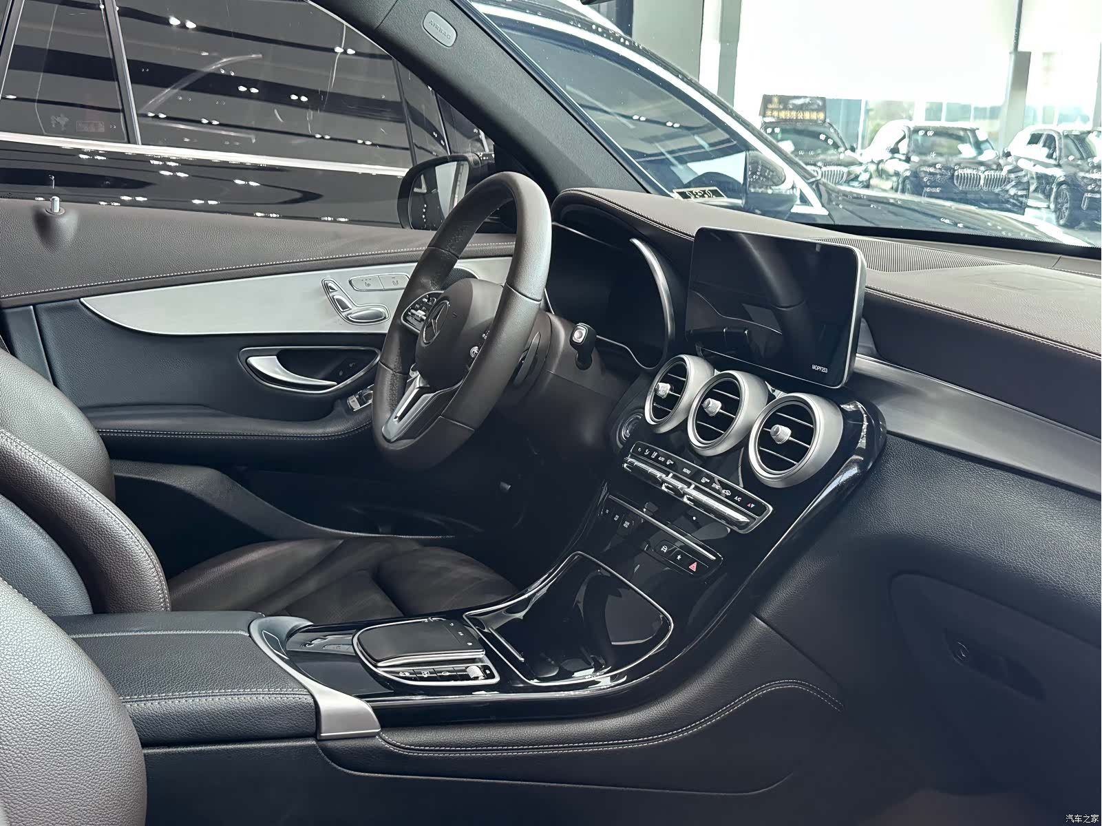 Mercedes-Benz GLC, 2021 6