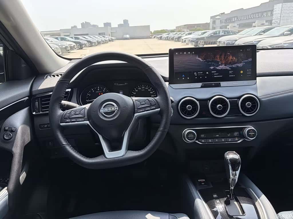 Nissan X-Trail, 2025 10