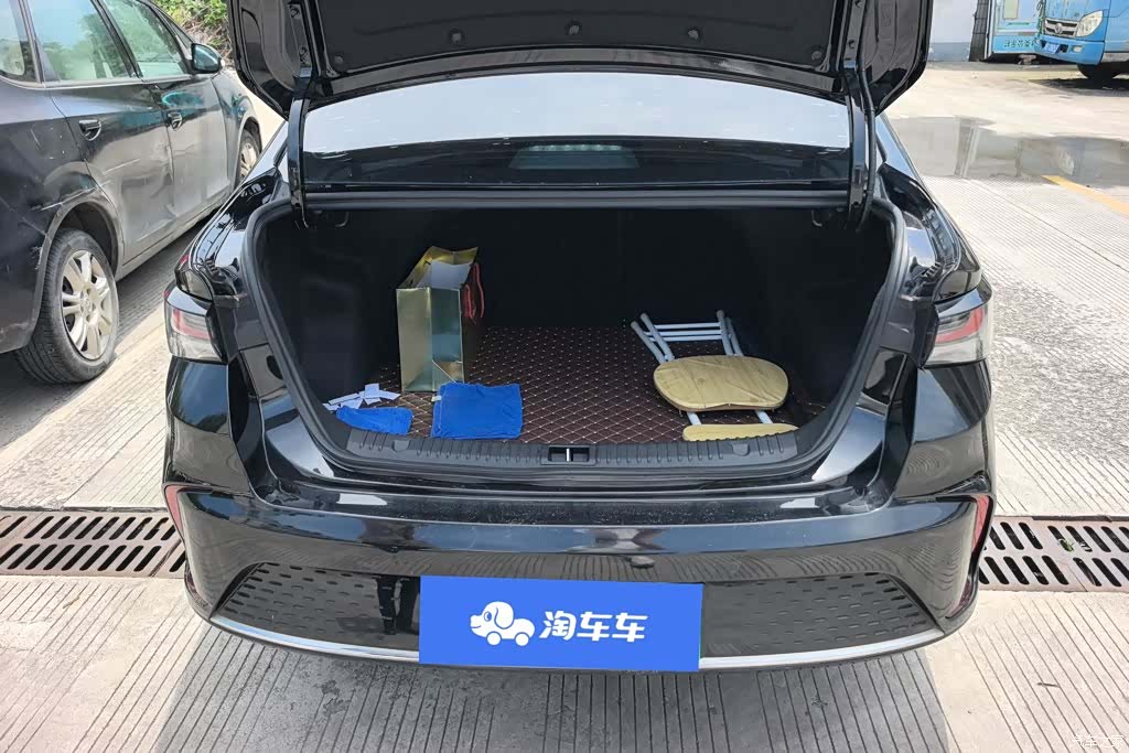 BAIC EU5, 2021 4