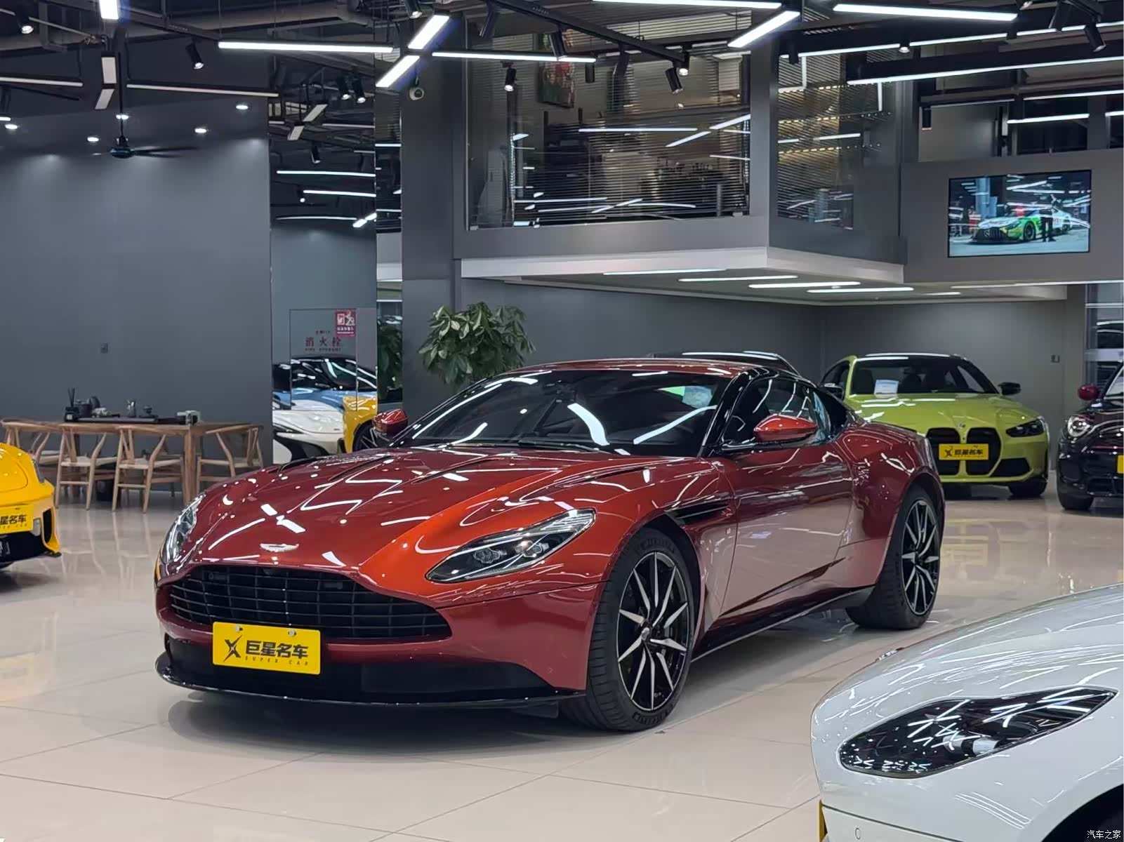 Aston Martin DB11, 2017 1