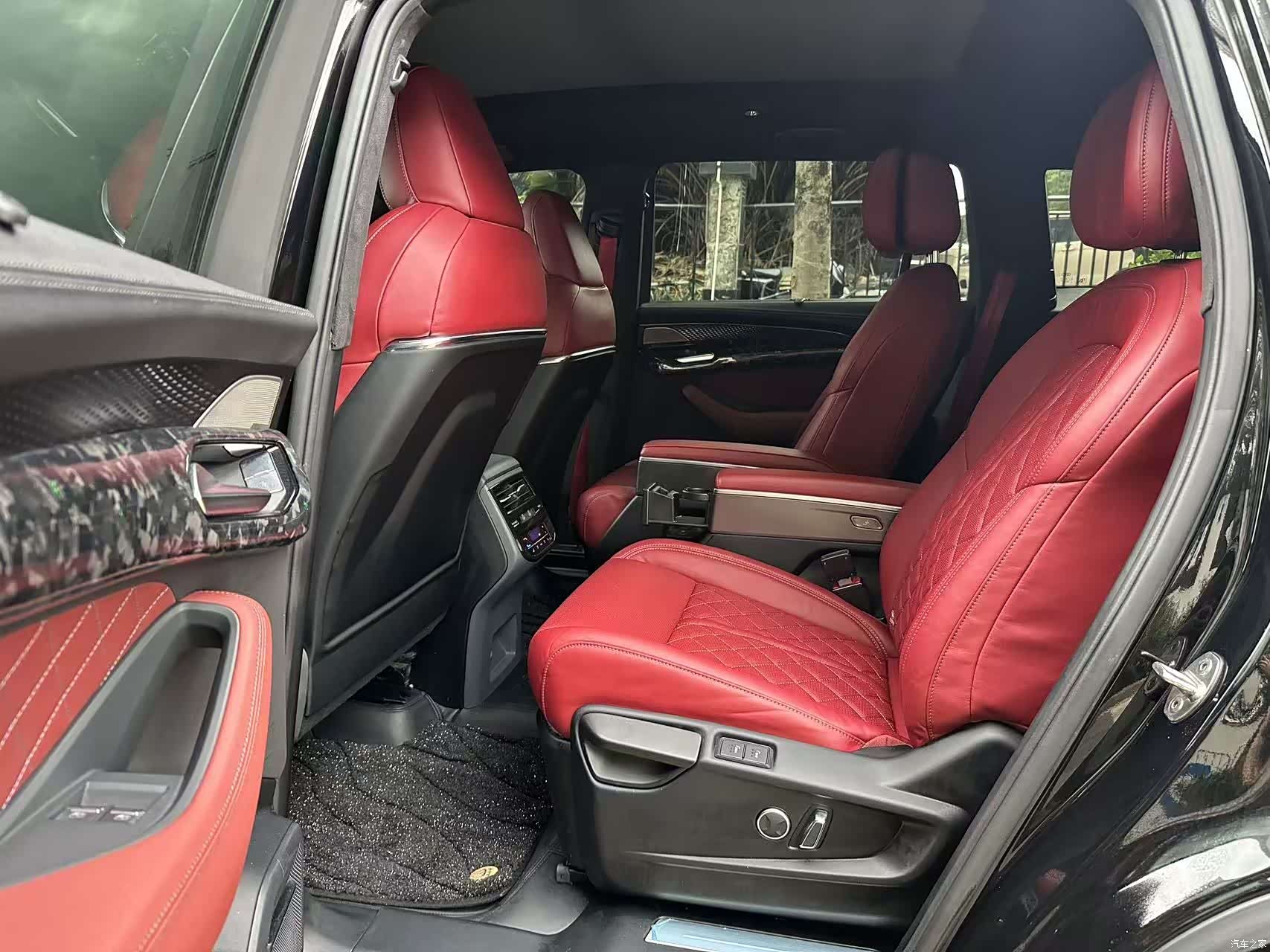 Audi Q6, 2023 все фото