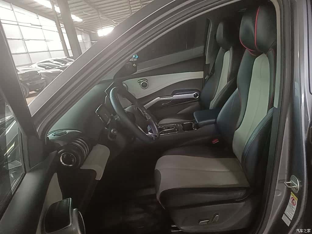 BYD Yuan, 2023 15