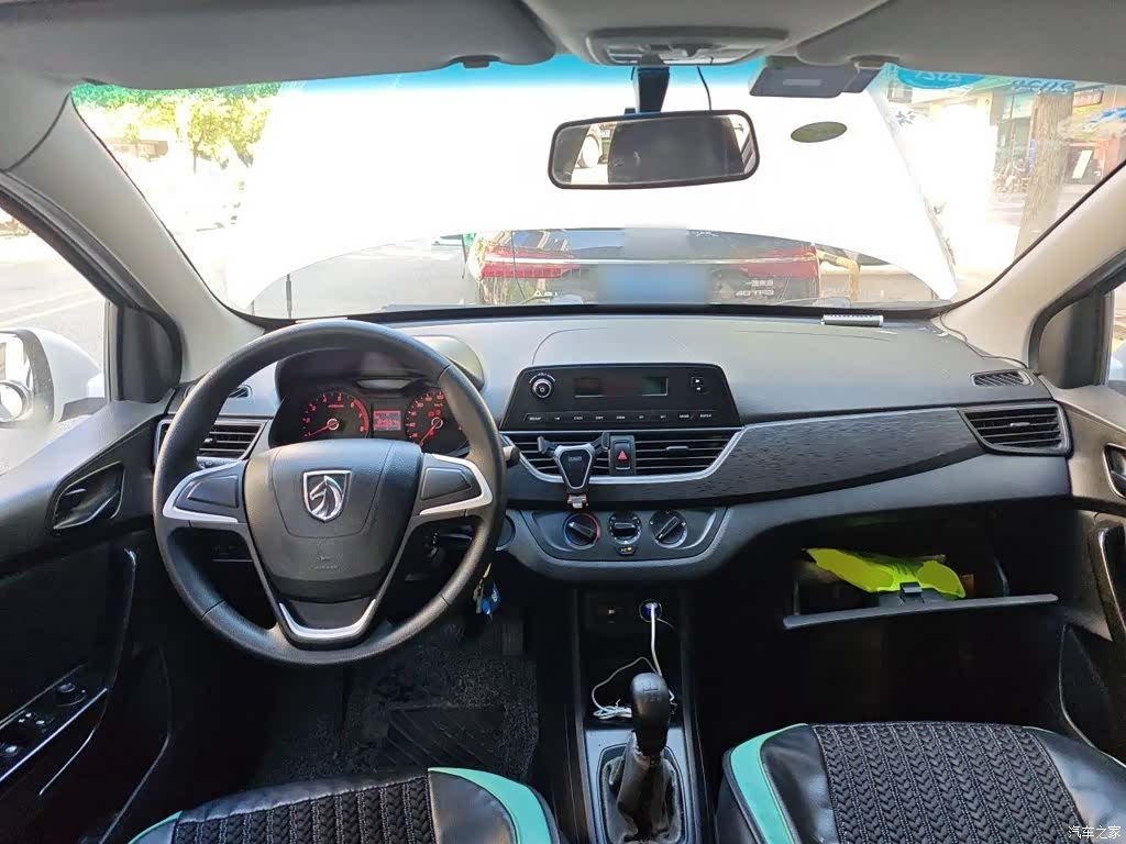 Wuling 310, 2018 10