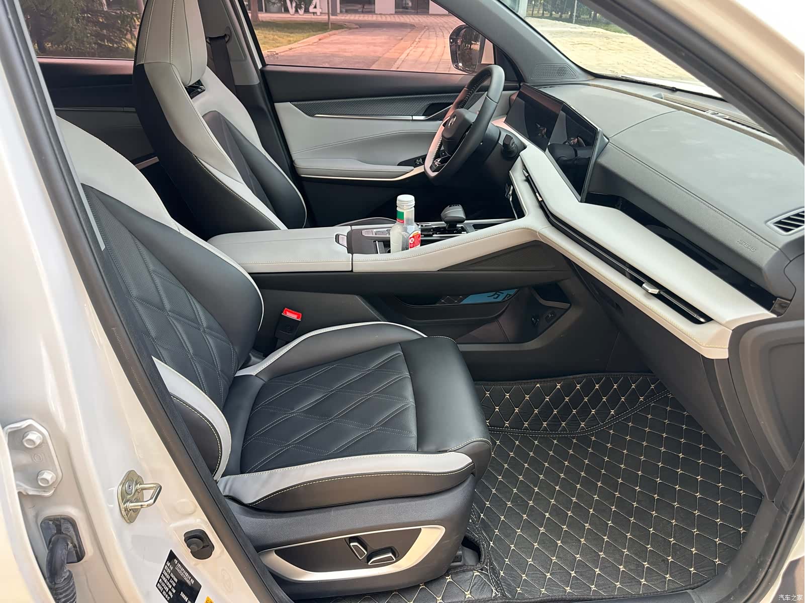 Changan CS75, 2023 10