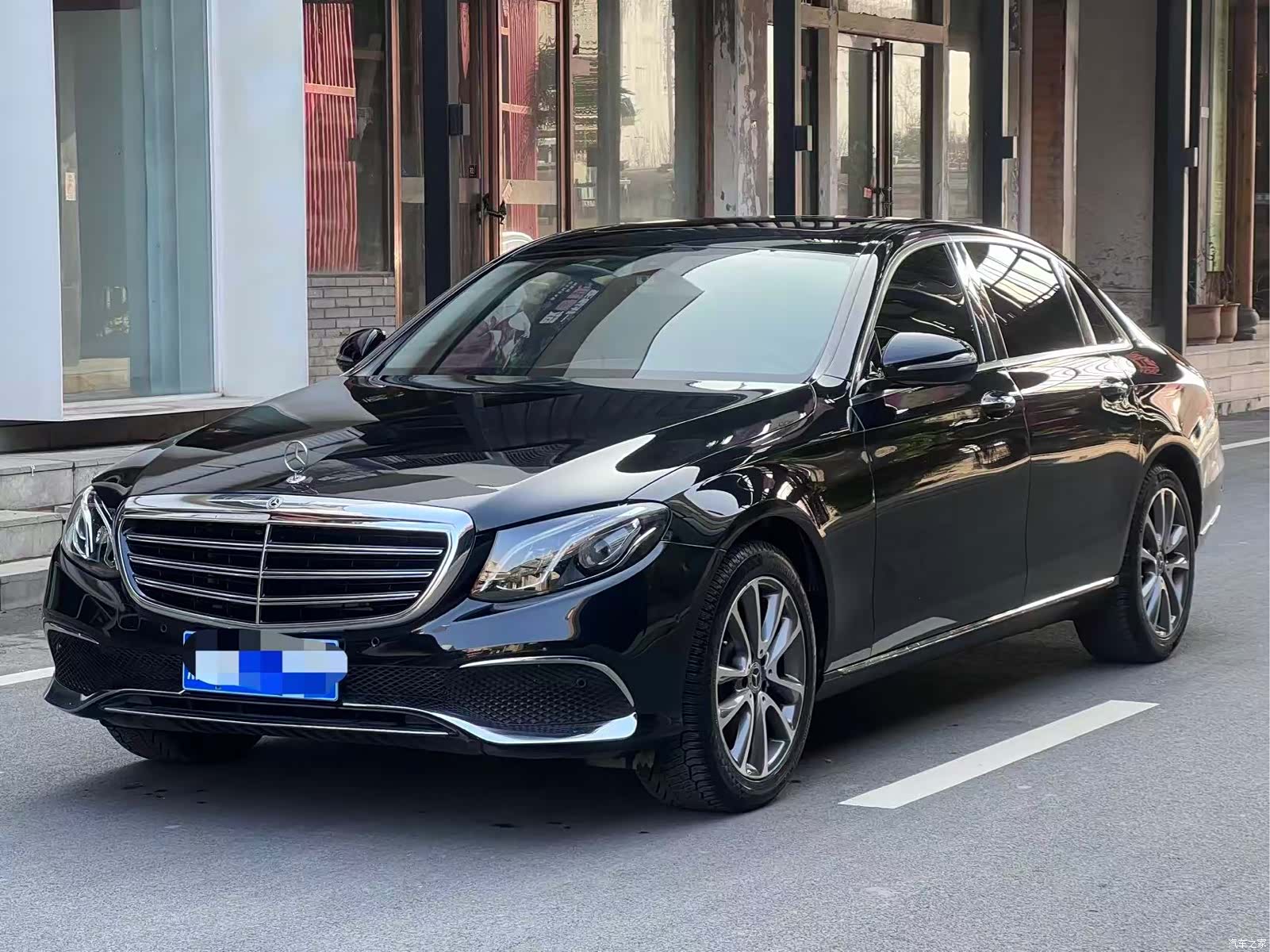 Mercedes-Benz E-Class, 2019 1