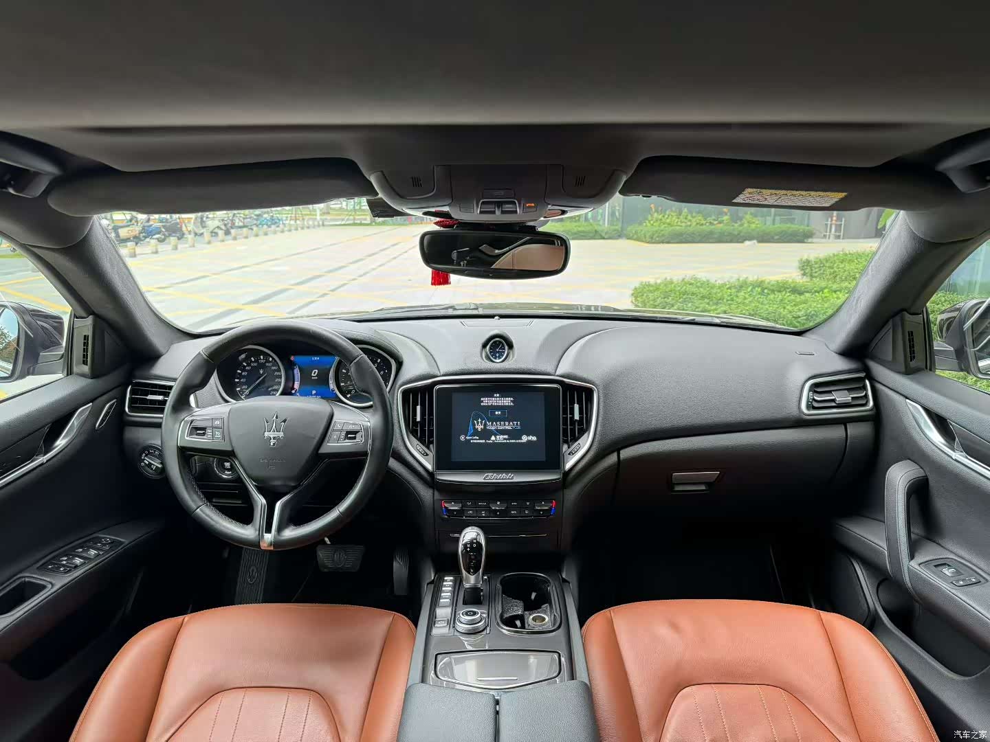 Maserati Ghibli, 2016 все фото