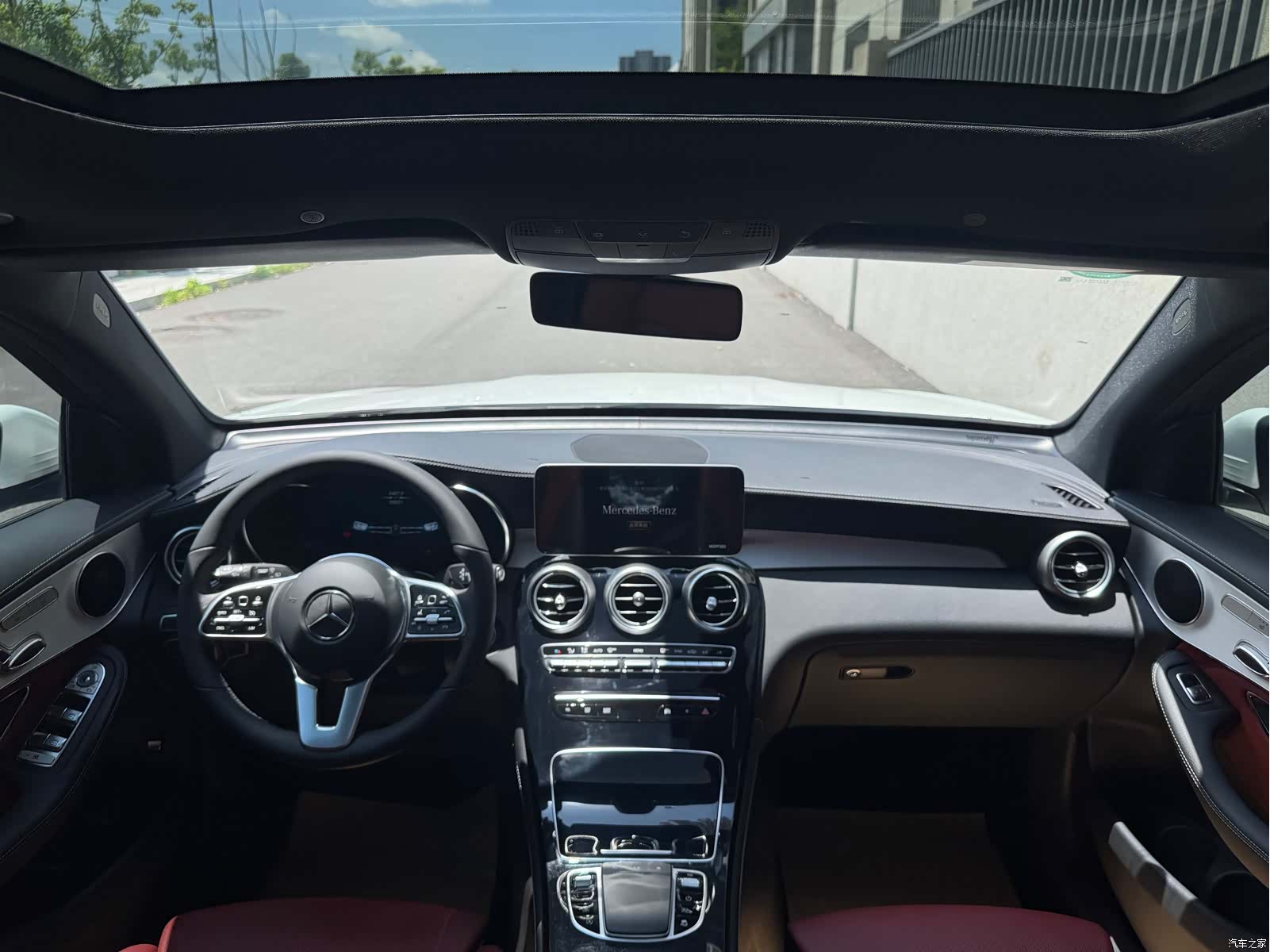 Mercedes-Benz GLC, 2020 все фото