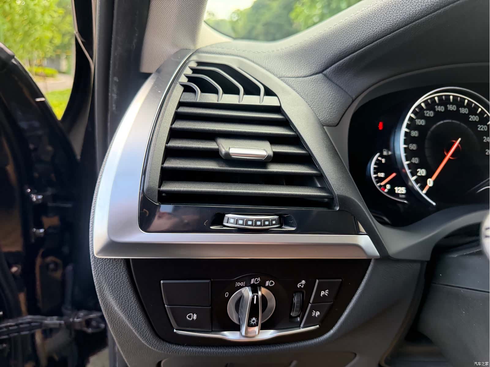 BMW X3, 2019 21
