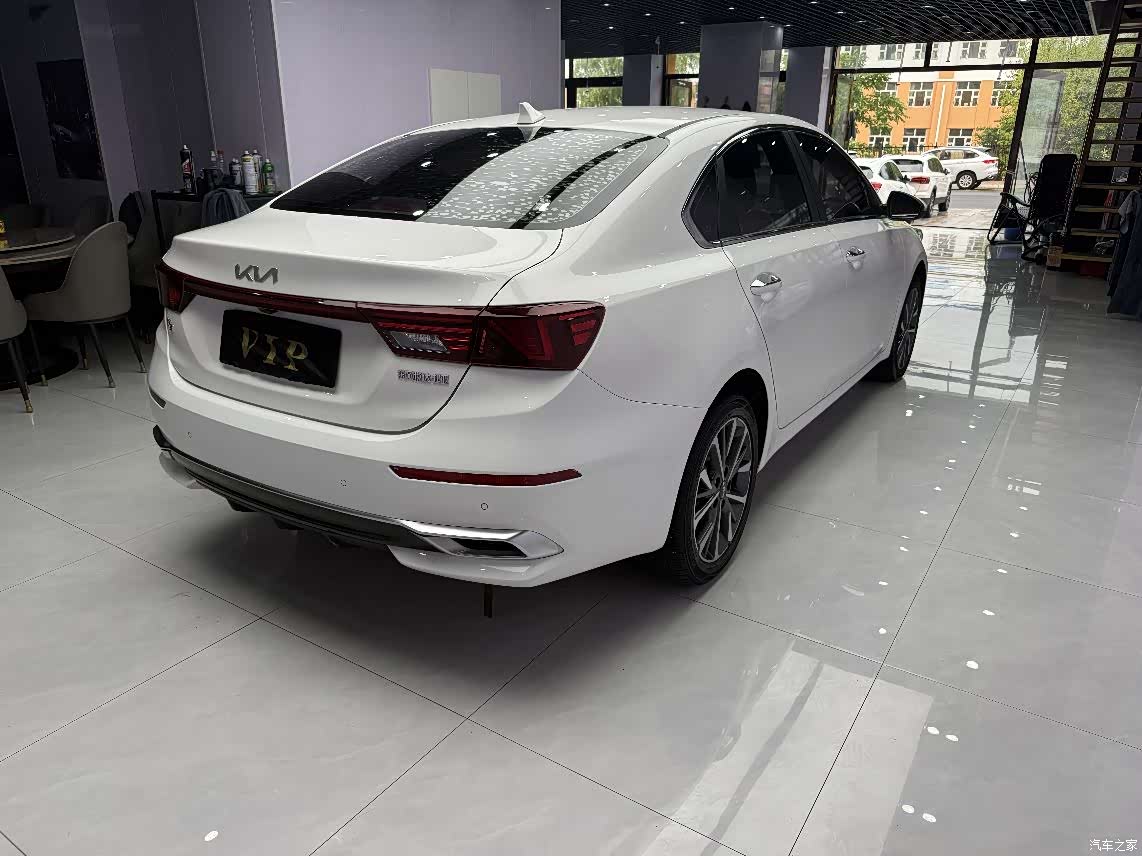 Kia K3, 2022 все фото