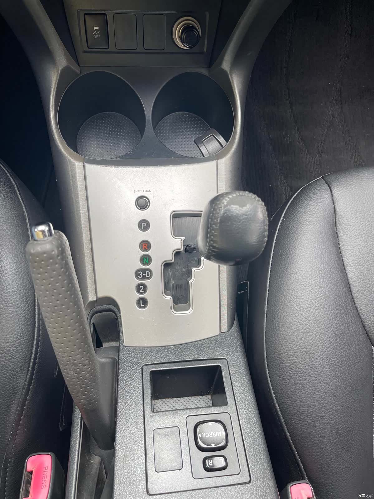 Toyota RAV4, 2013 8