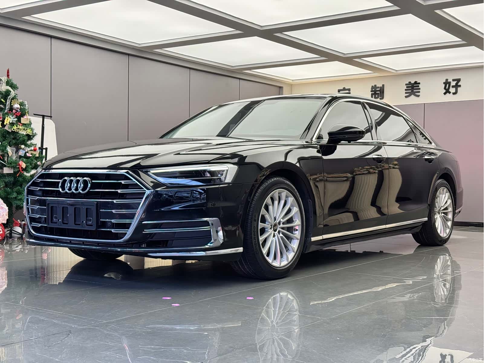 Audi A8L, 2021 1