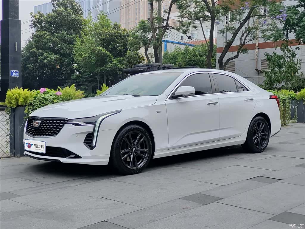 Cadillac CT4, 2023 1
