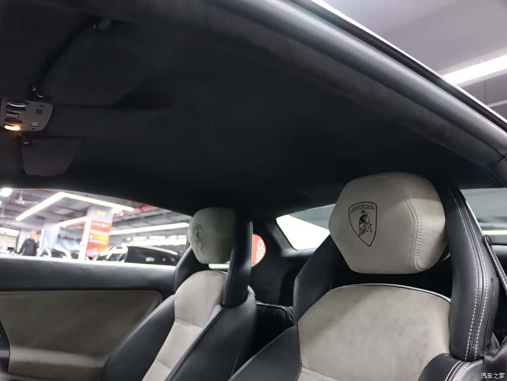 Gallardo LP560, 2014 11