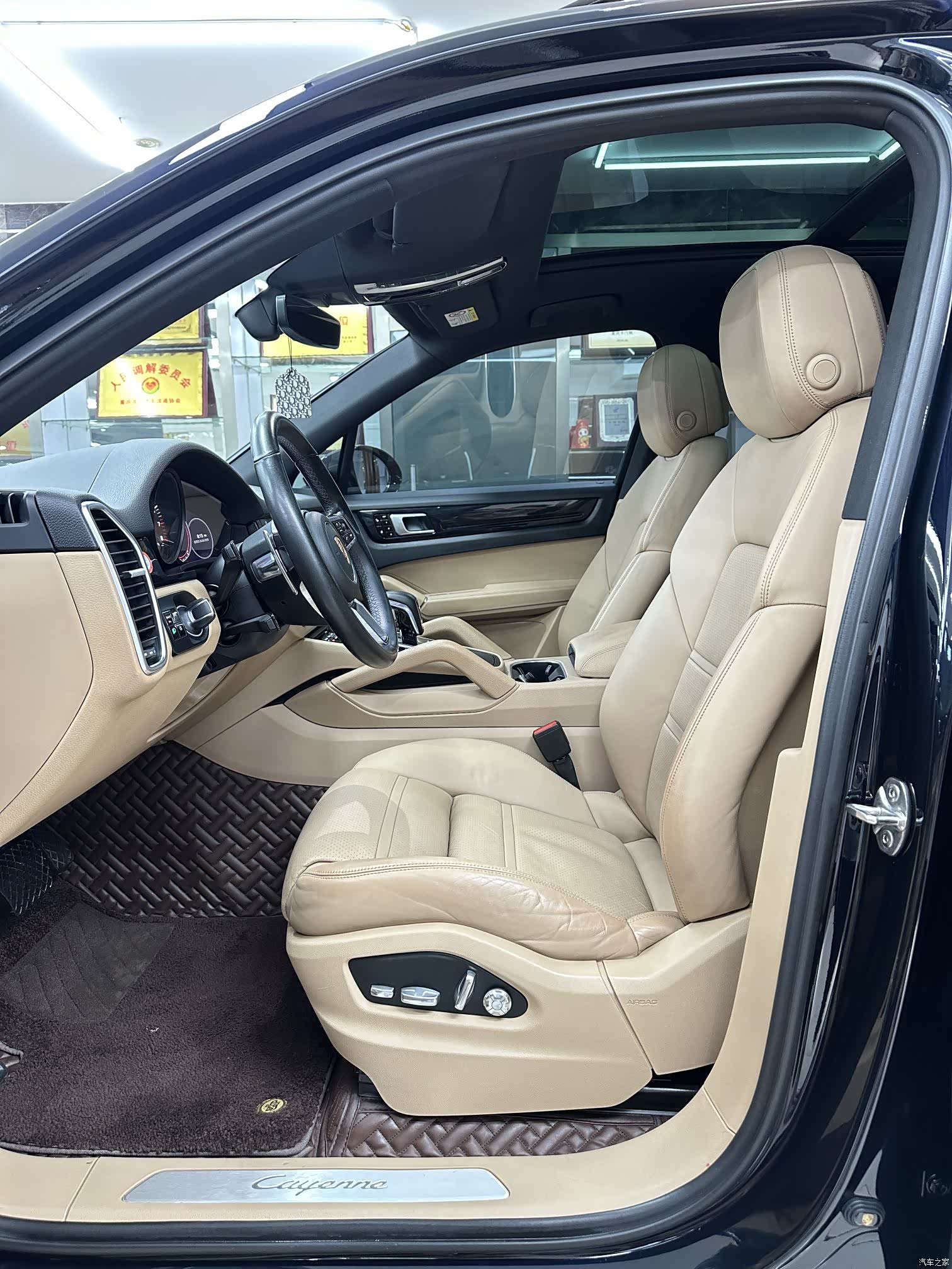 Porsche Cayenne, 2018 9