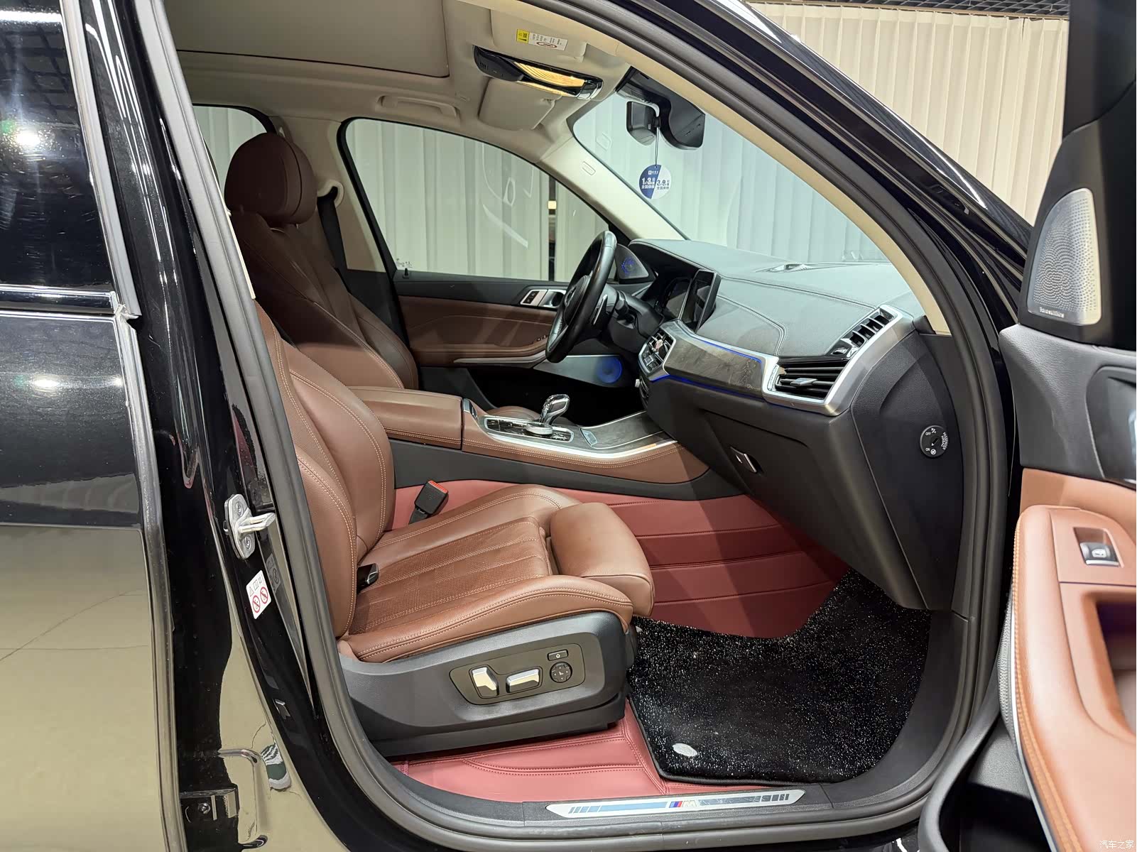 BMW X5, 2021 11