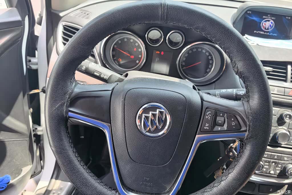 Buick Encore, 2015 15