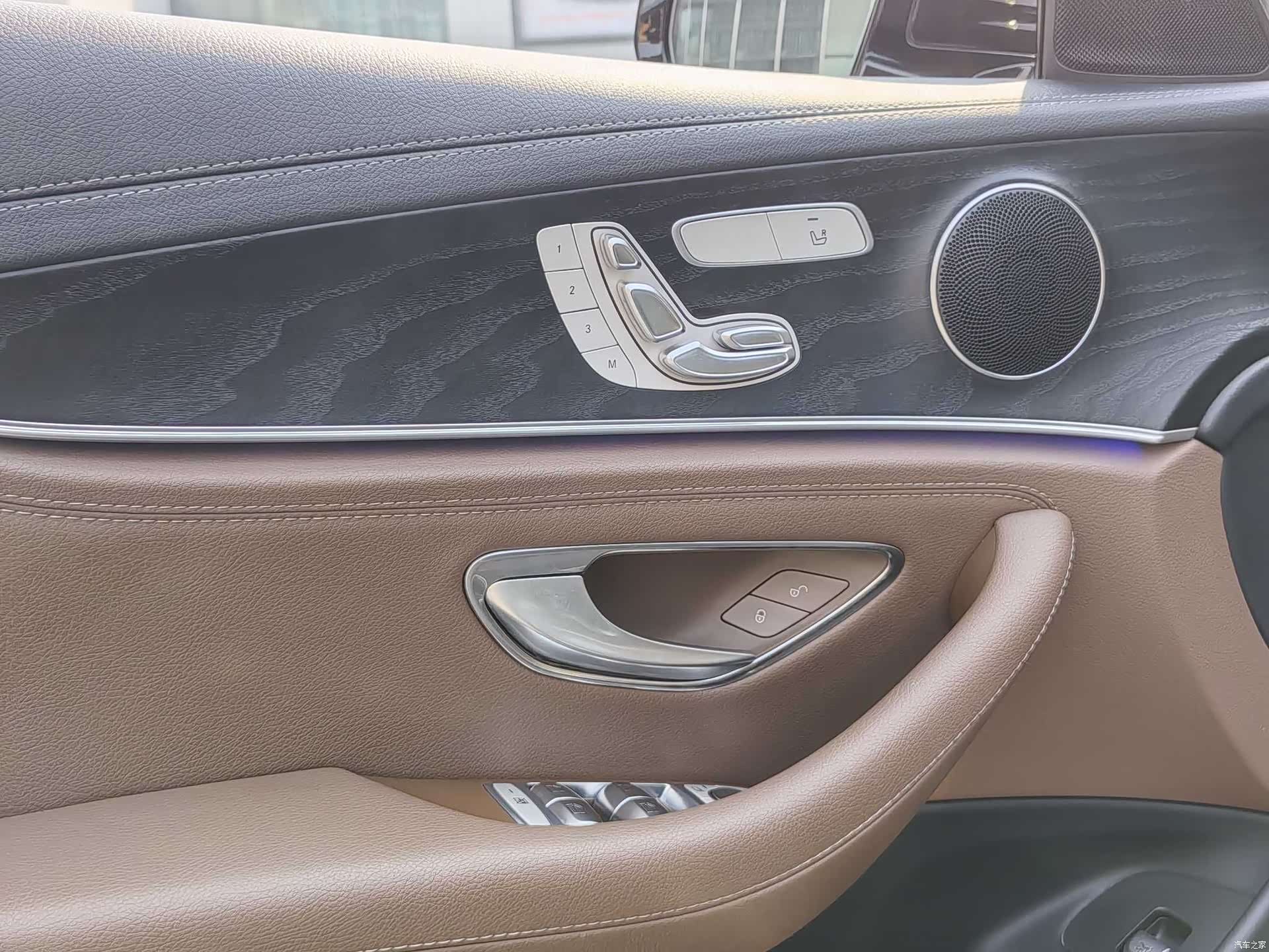 Mercedes-Benz E-Class, 2018 15
