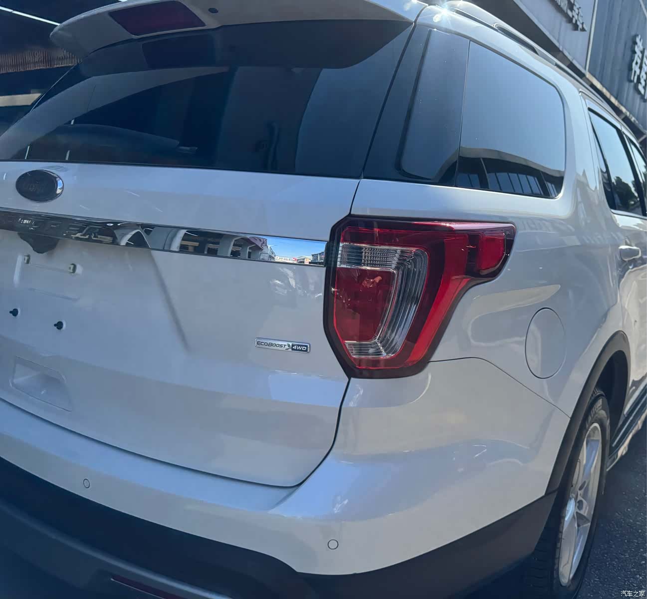Ford Explorer, 2016 13