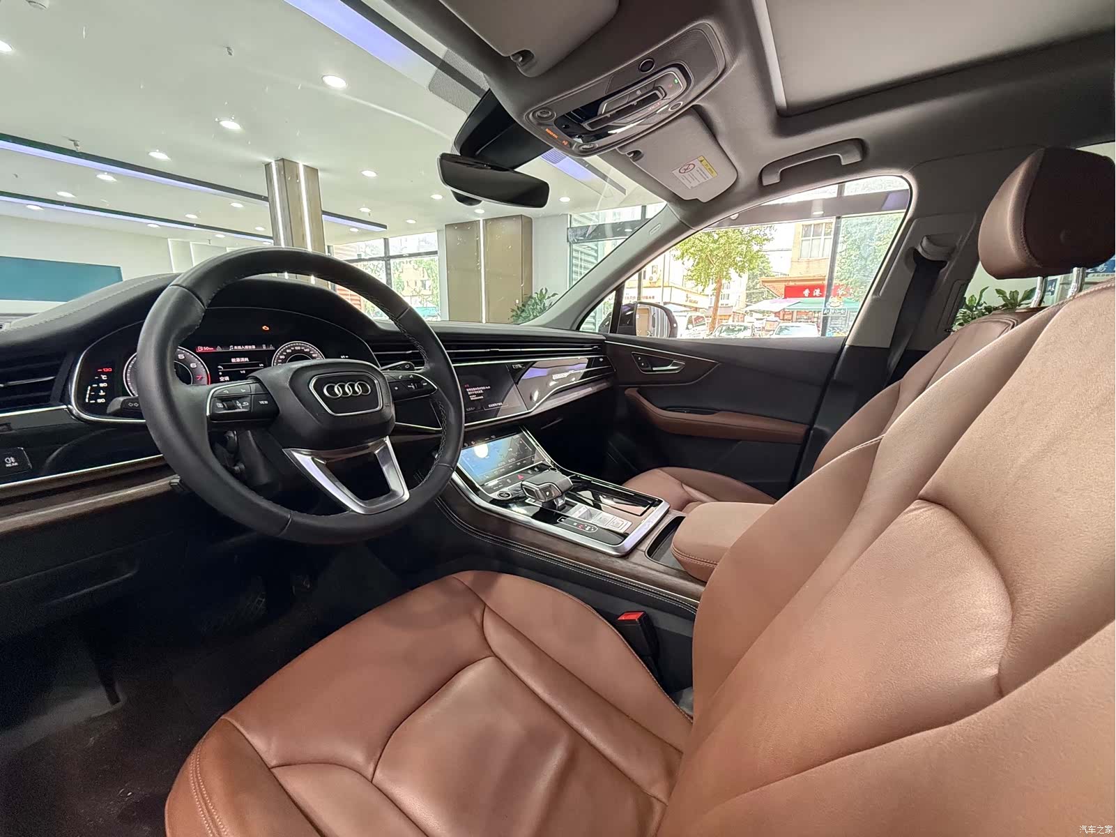 Audi Q7, 2024 4