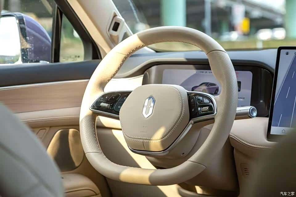 AITO M5, 2025 все фото