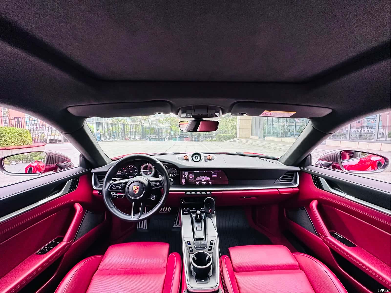 Porsche 911, 2021 14