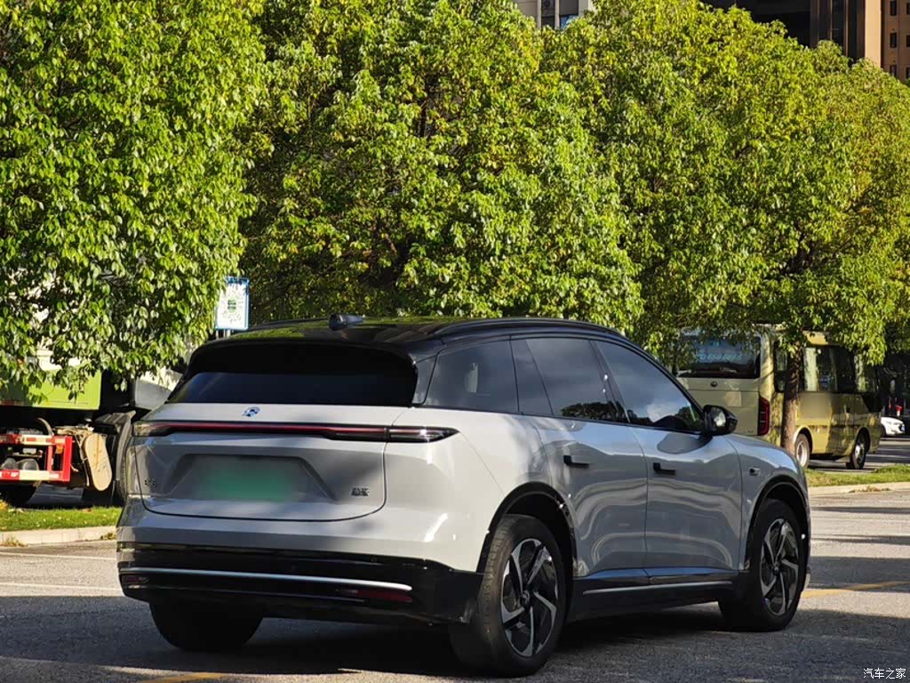 NIO ES6, 2025 21