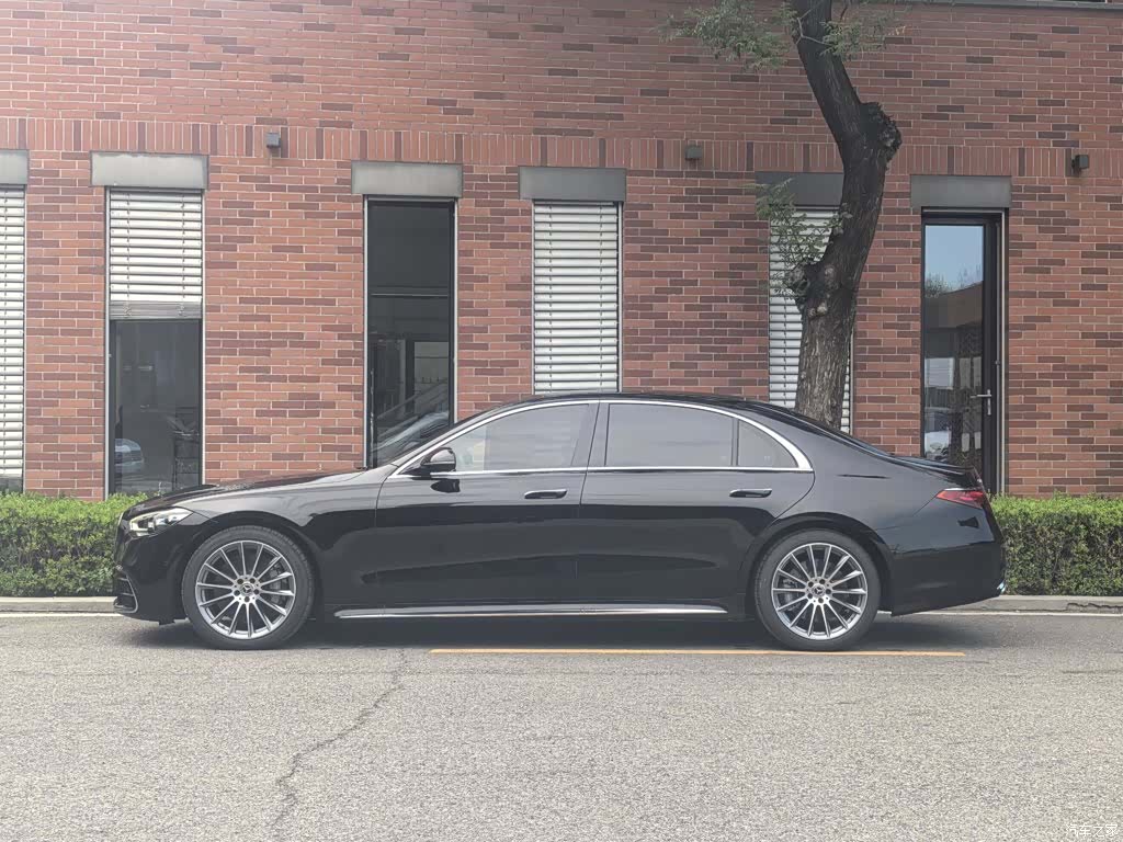 Mercedes-Benz S-Class, 2025 11