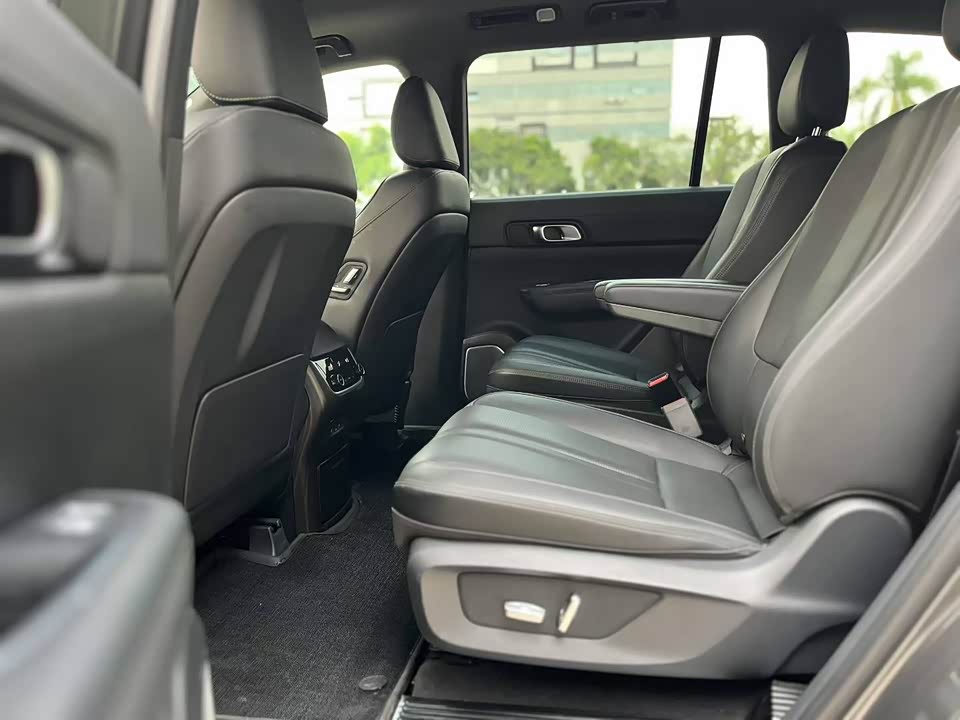 Li Auto Ideal ONE