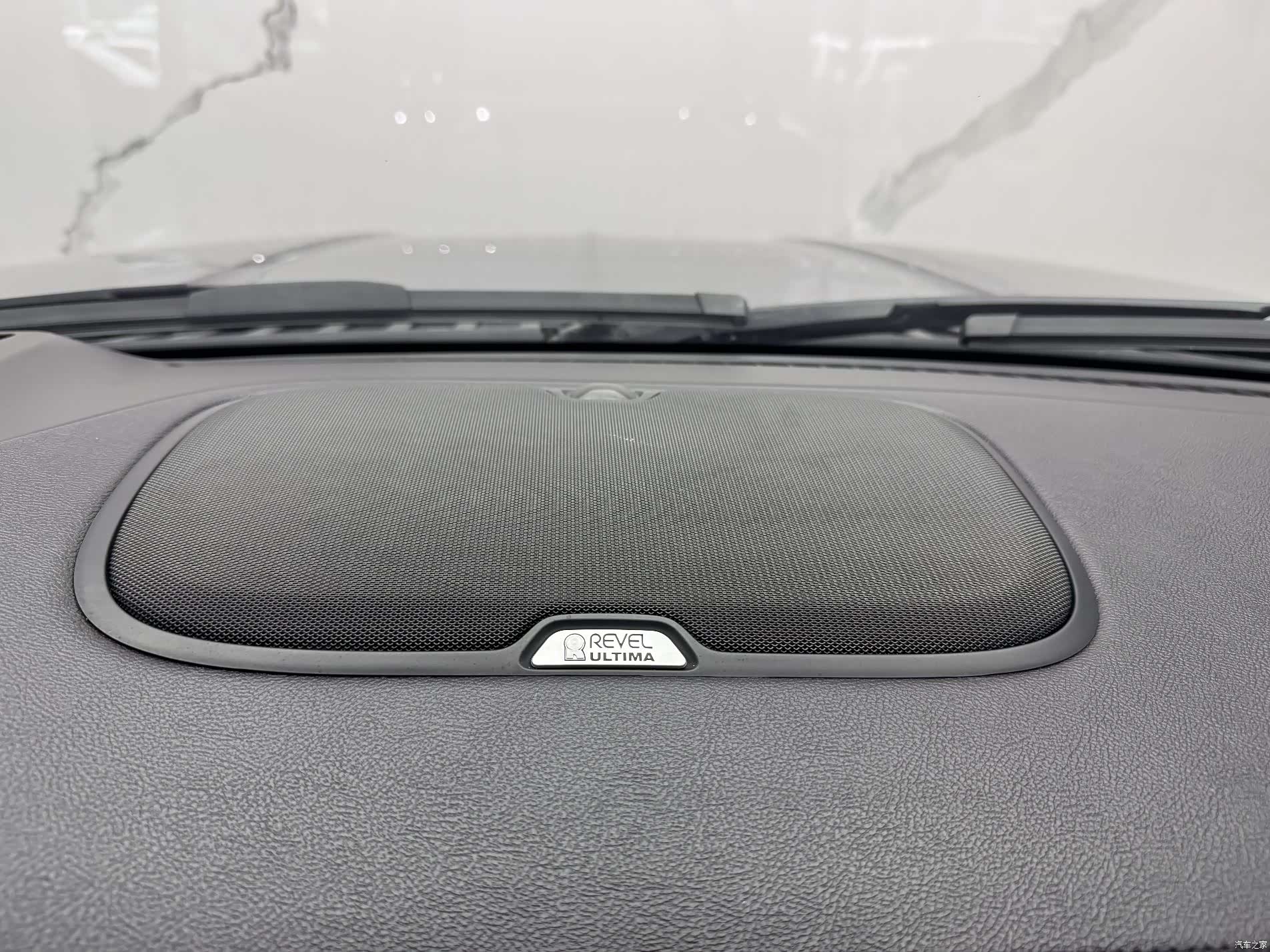 Lincoln Navigator, 2019 16