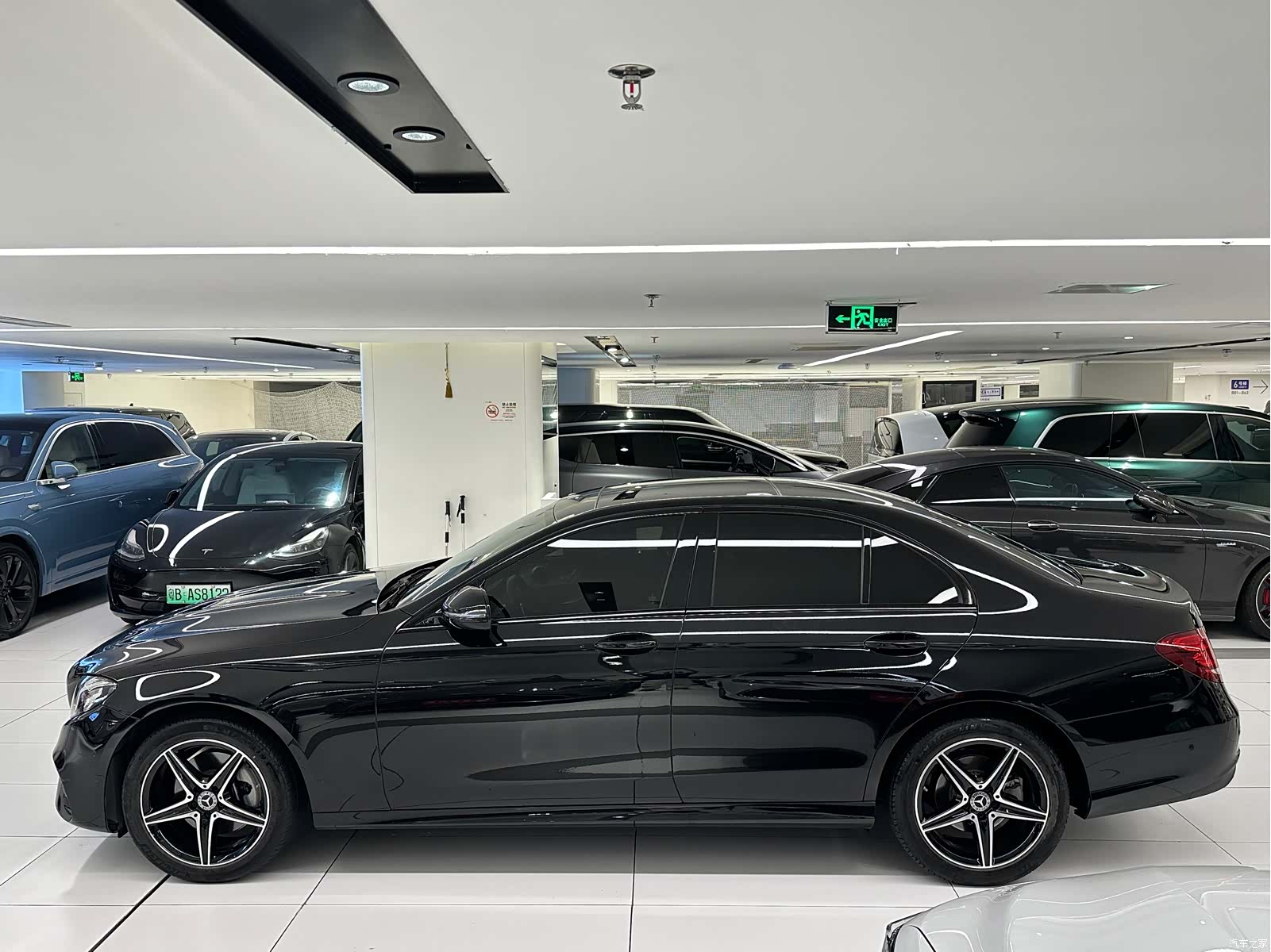Mercedes-Benz E-Class, 2020 4
