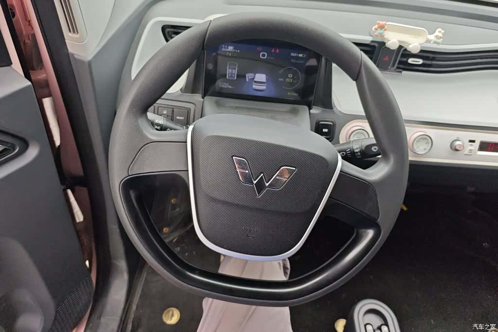 Wuling MINIEV, 2023 15