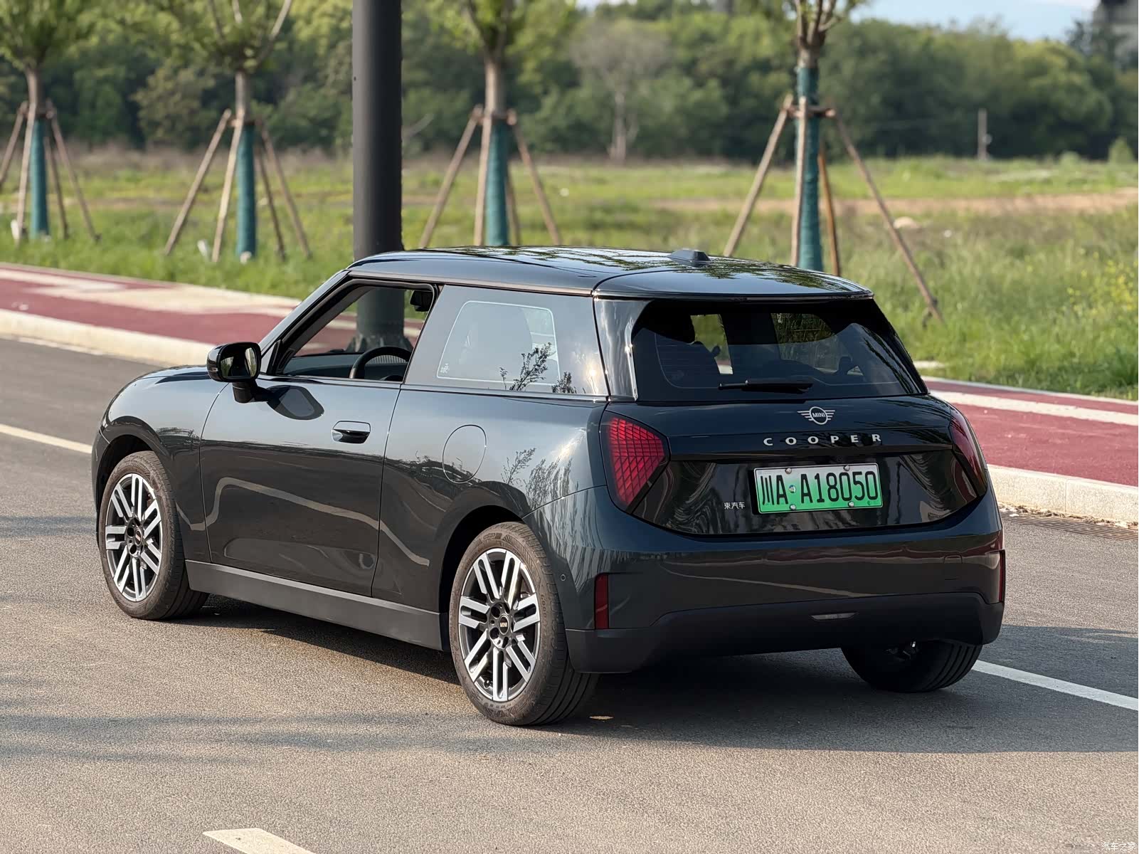 Mini Cooper, 2025 4