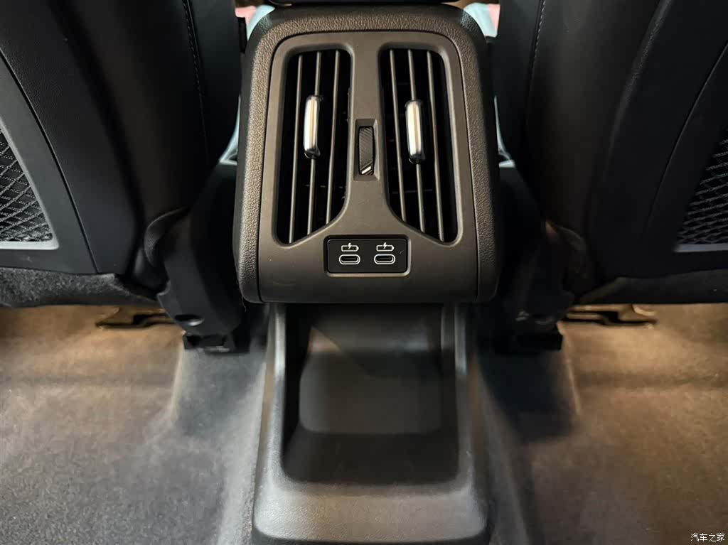 BMW X1, 2023 18