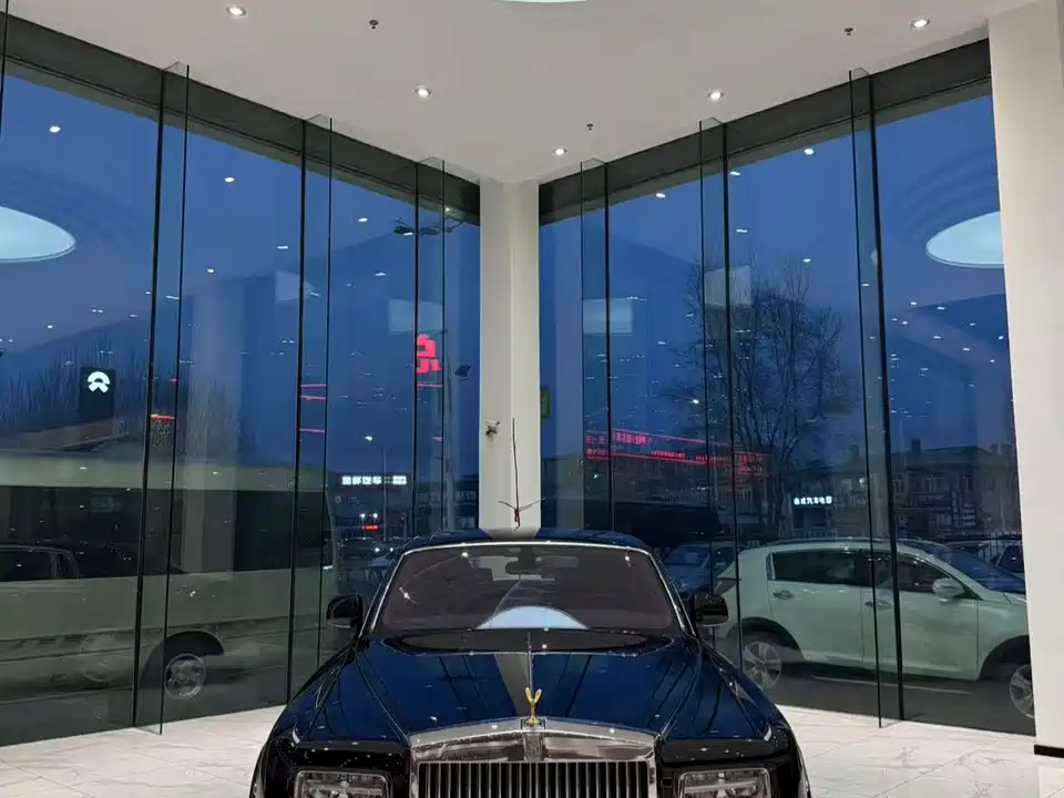 Rolls-Royce Phantom