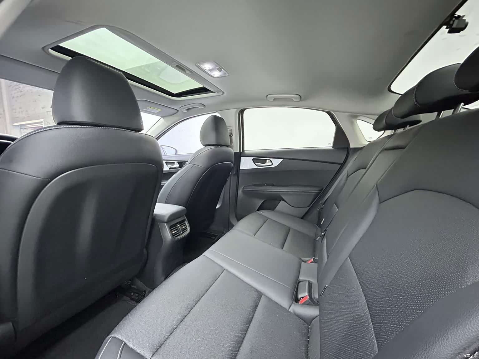 Kia K3, 2022 14