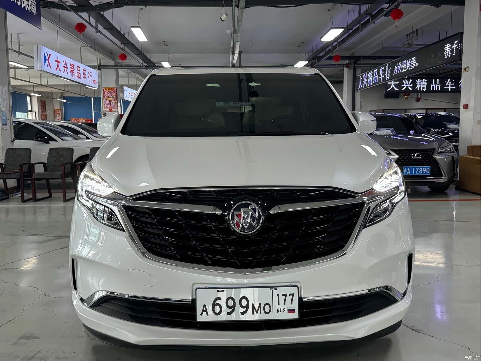 Buick GL8, 2022 2