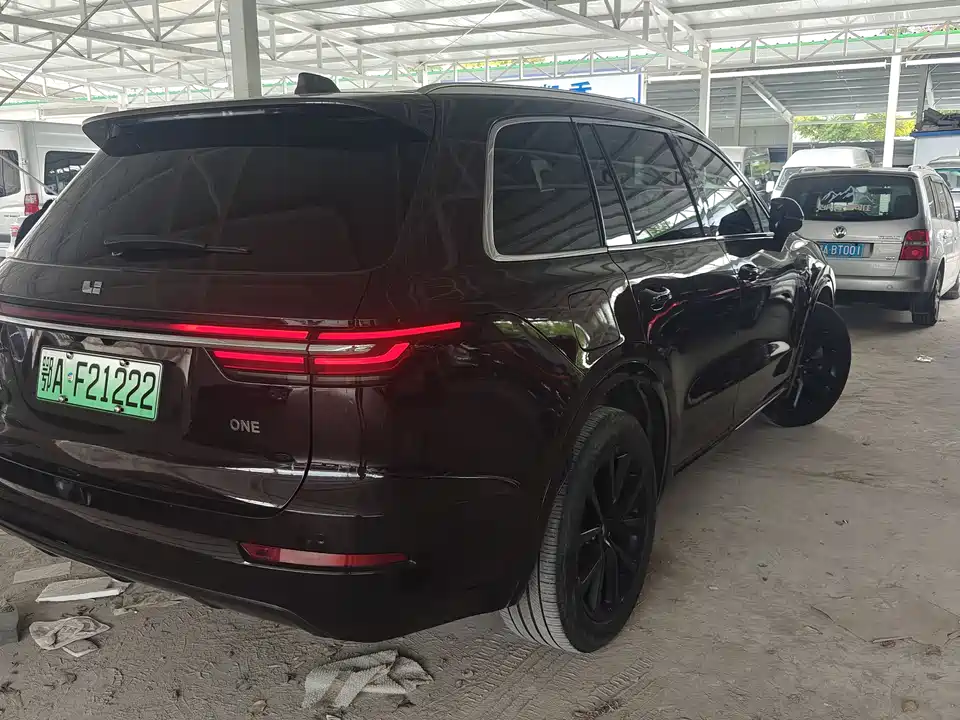 Li Auto Ideal ONE