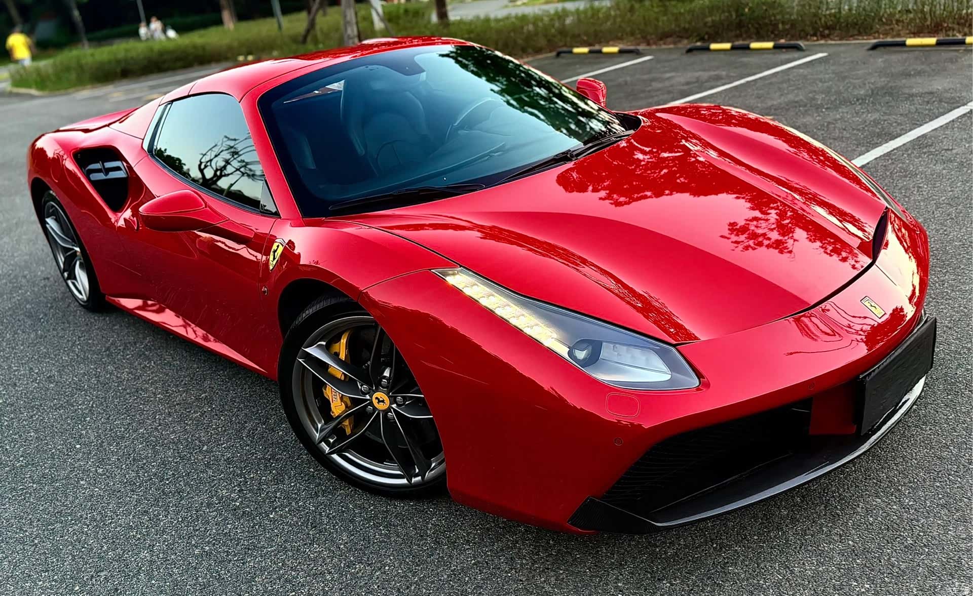 Ferrari 488, 2018 19
