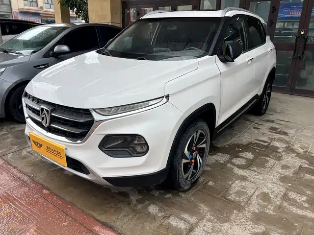 Baojun Baojun 510 2017 — купить из Китая под заказ