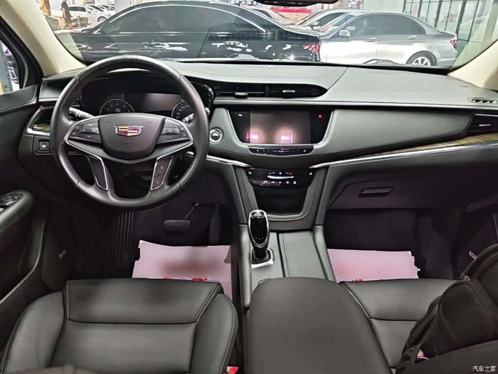 Cadillac XT5, 2018 10