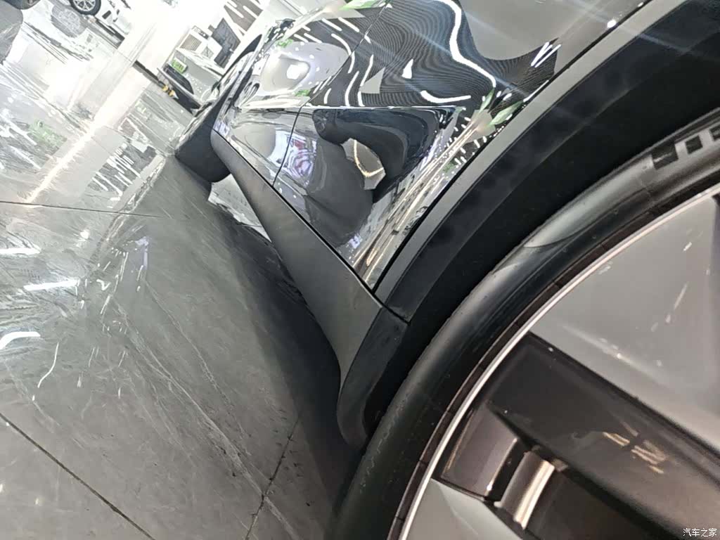 Tesla Model Y, 2022 22