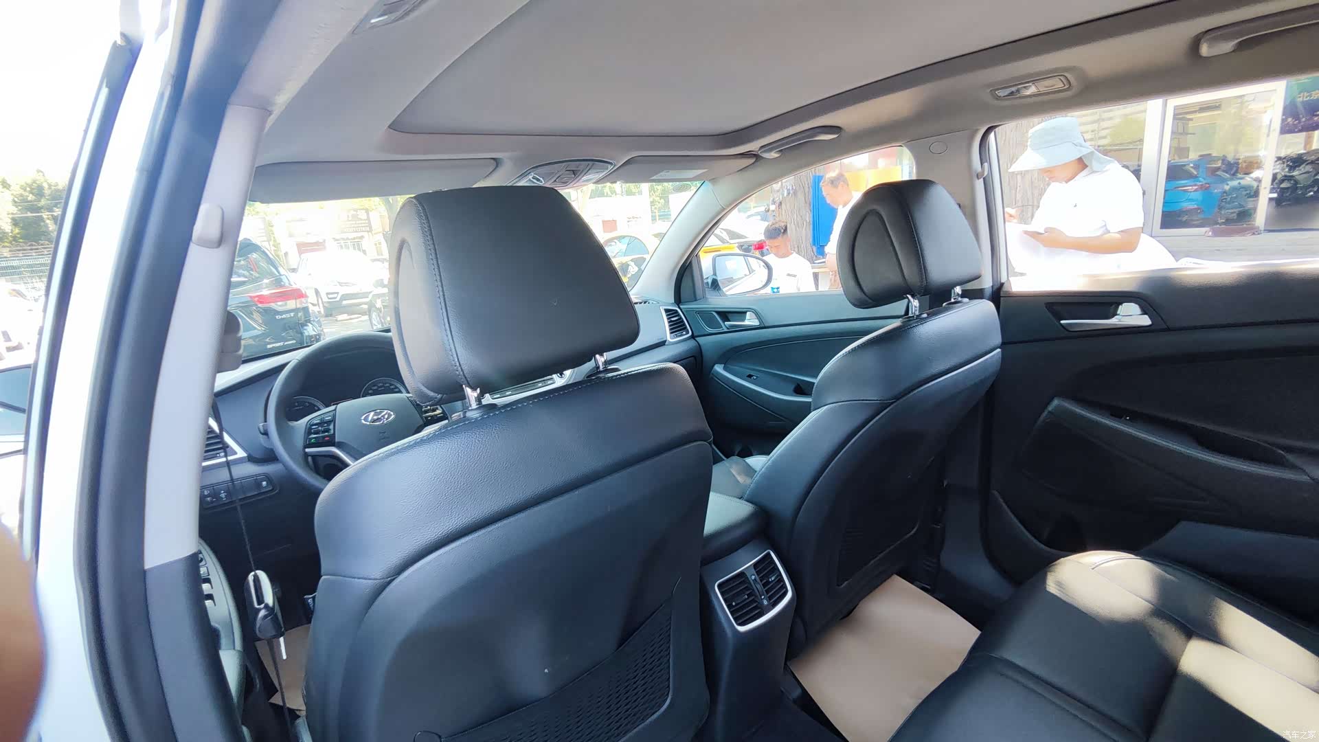 Hyundai Tucson, 2016 11