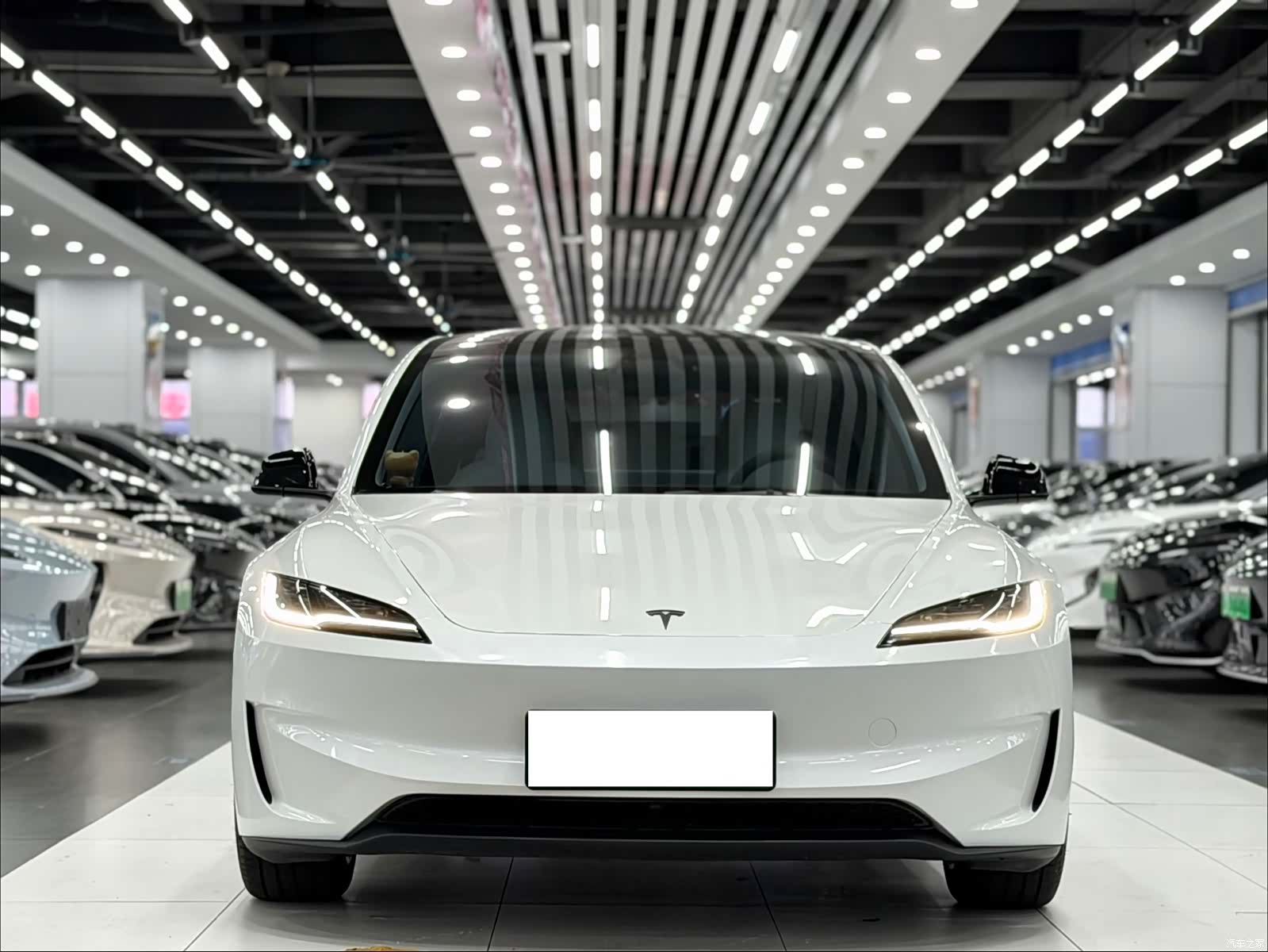 Tesla Model 3, 2024 2