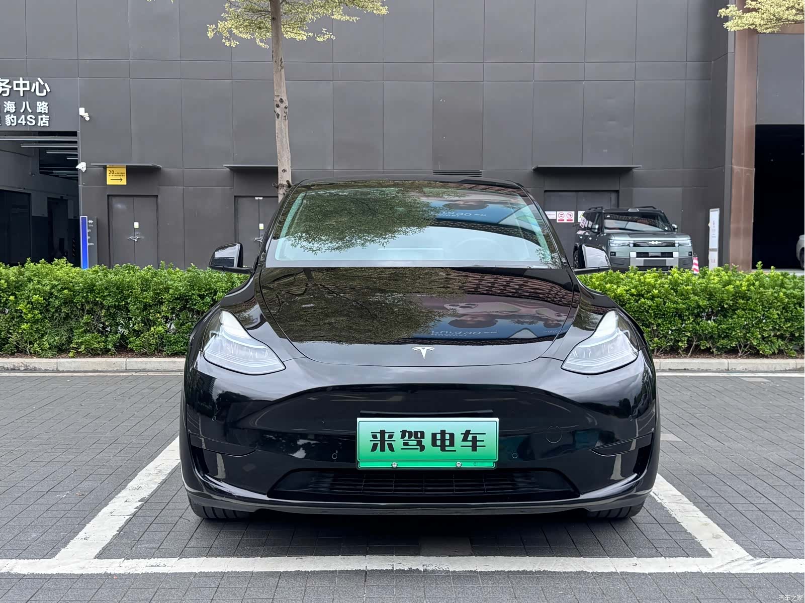 Tesla Model Y, 2022 2