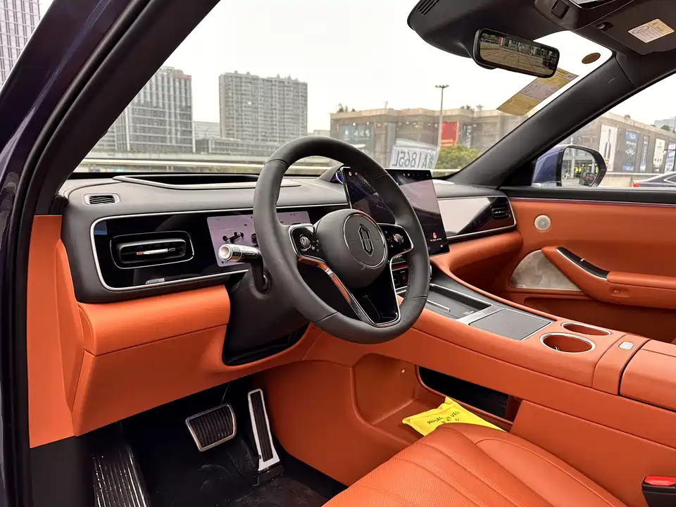 AITO Ask the world M7