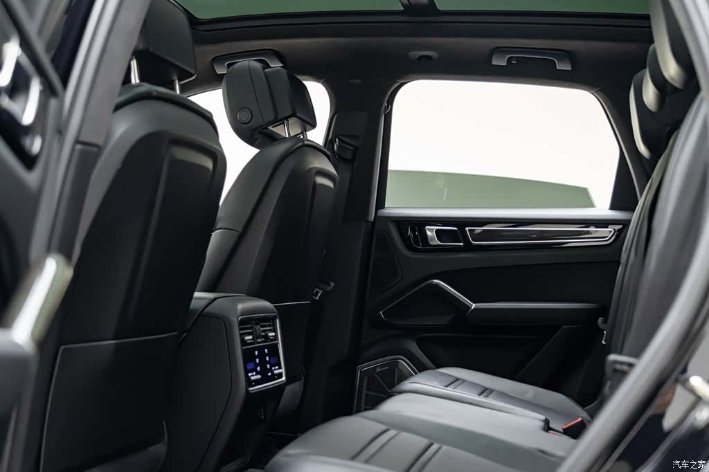 Porsche Cayenne, 2019 10