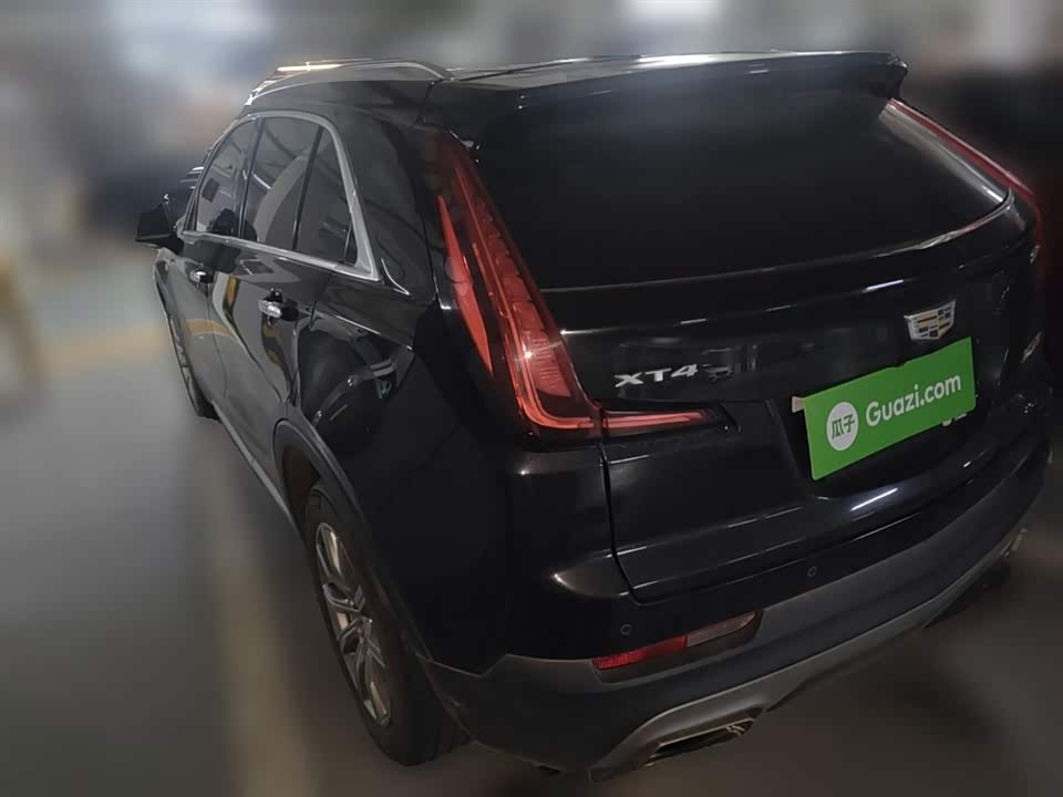 Cadillac XT4