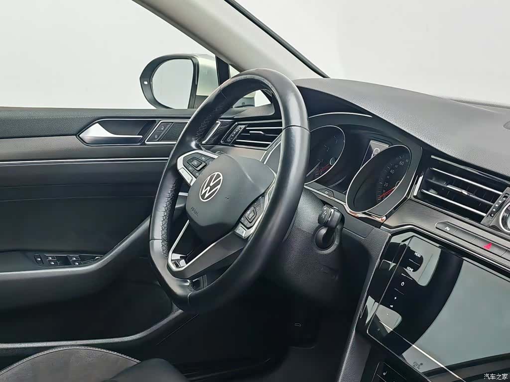 Volkswagen Magotan, 2021 22
