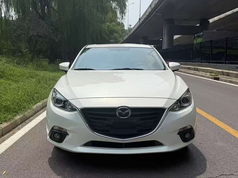 Mazda 3 Angkesaila Mazda 3 Angkesaila